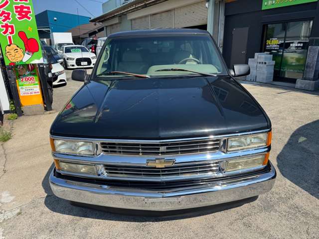 GMC サバーバン 4