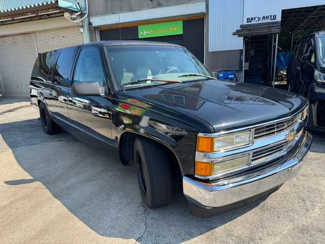 GMC サバーバン 5