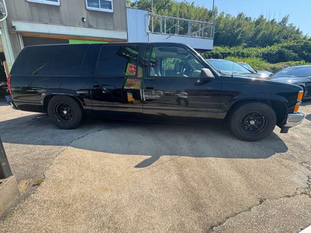 GMC サバーバン 7