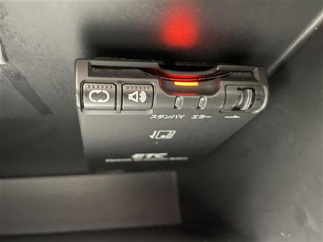 Nissan Serena 9