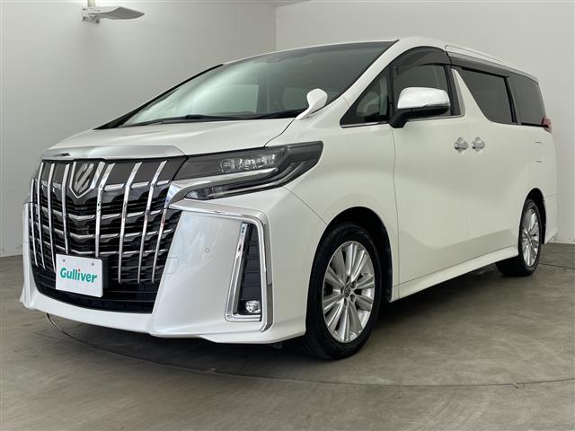Toyota Alphard 4