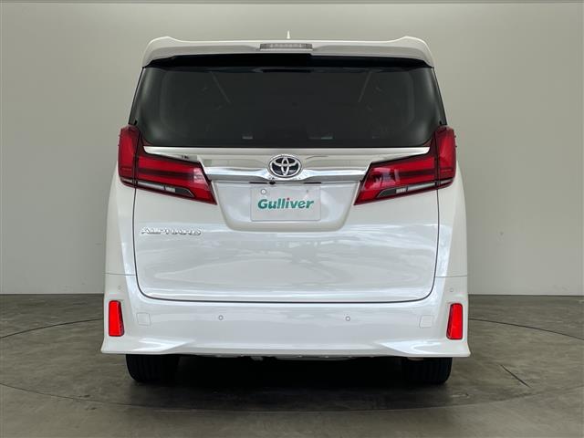 Toyota Alphard 7