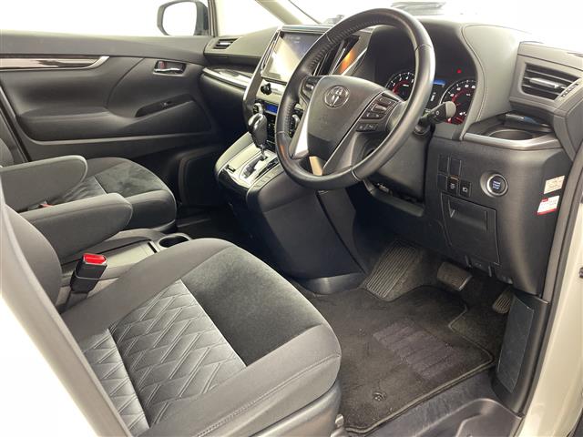 Toyota Alphard 10