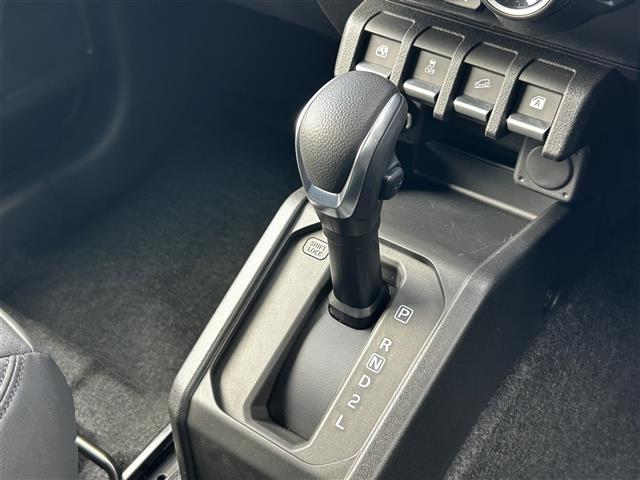 Suzuki Jimny Nomade 12