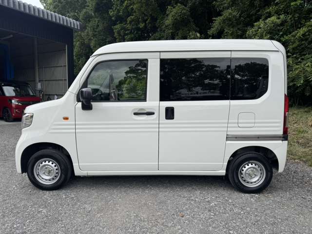 Honda N-VAN 8