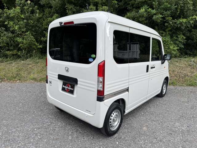 Honda N-VAN 9