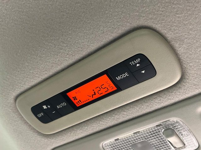 Nissan Serena 7