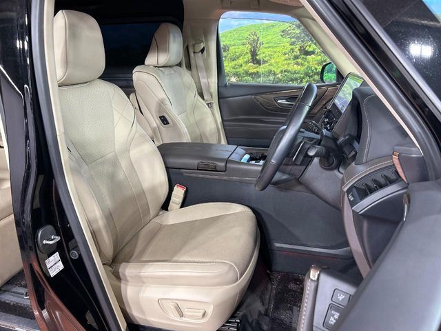 Toyota Alphard 8