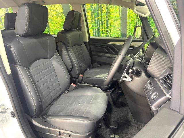Mitsubishi Delica D:5 7