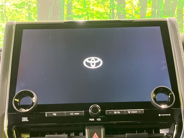 Toyota Vellfire 6