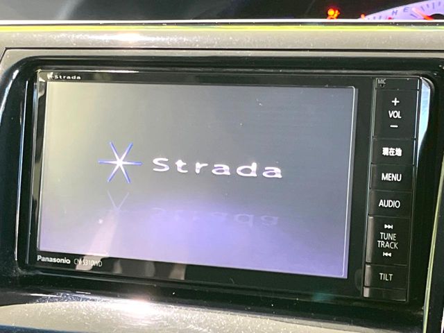 Toyota Estima 4