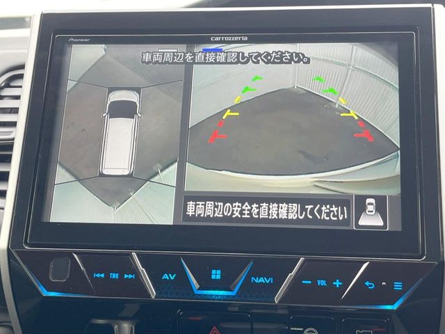 Nissan Serena 4
