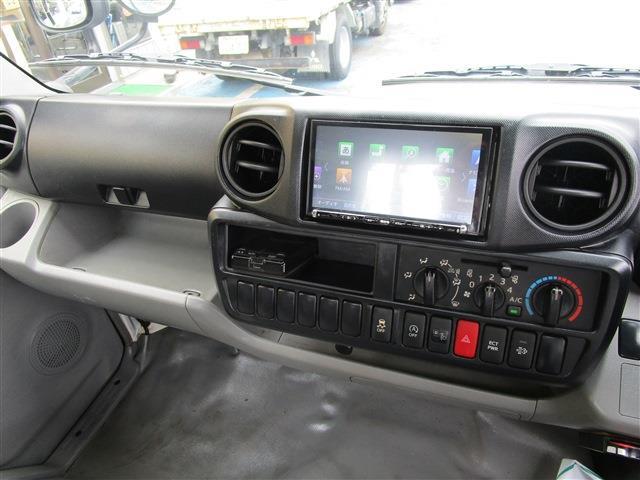 Toyota Toyoace 11