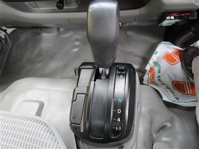 Toyota Toyoace 12