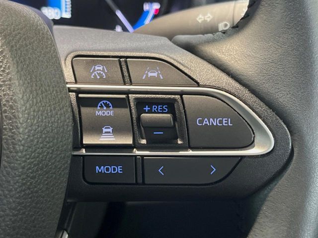 Toyota Voxy 5