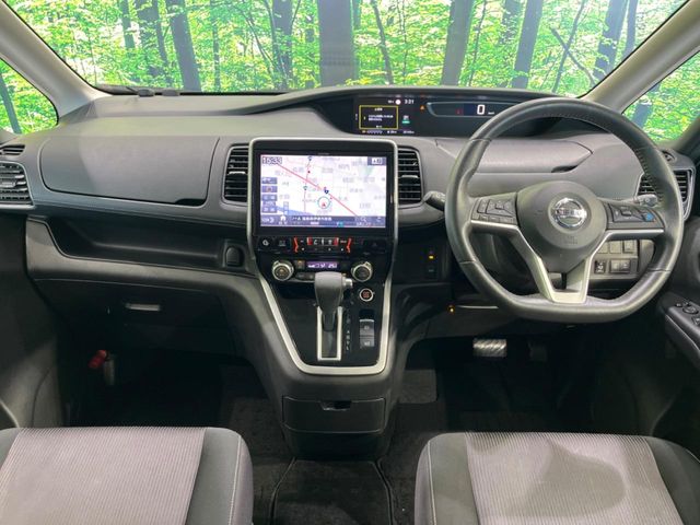 Nissan Serena 2