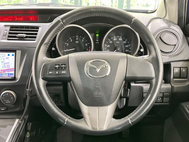 Mazda Premacy 12