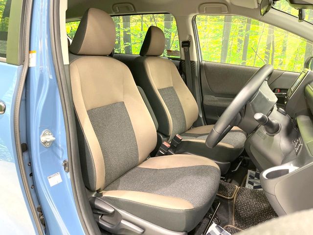 Toyota Sienta 9