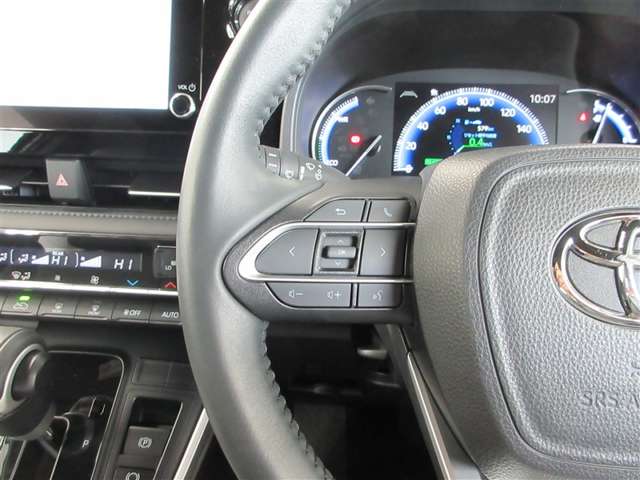Toyota Voxy 11