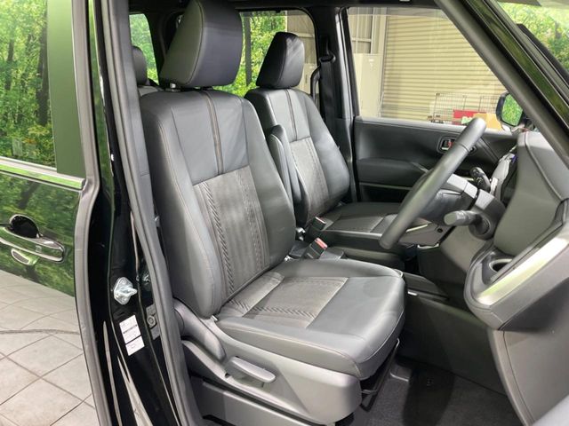 Toyota Noah 8