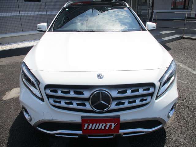 Mercedes-Benz GLA-Class 3