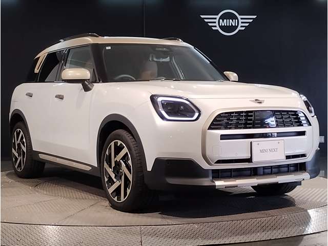 MINI Countryman 6