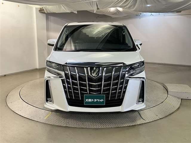 Toyota Alphard 2