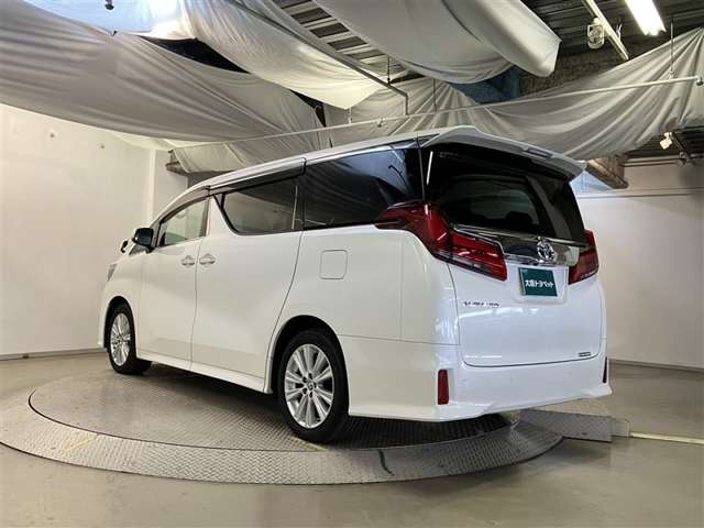 Toyota Alphard 7