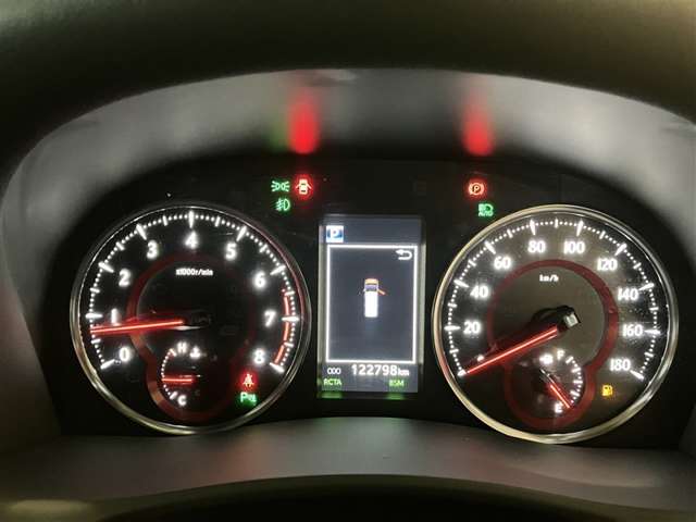 Toyota Alphard 11