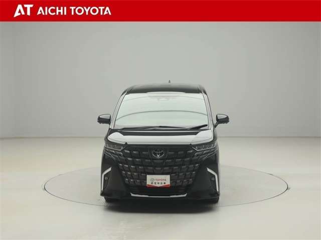 Toyota Alphard 9