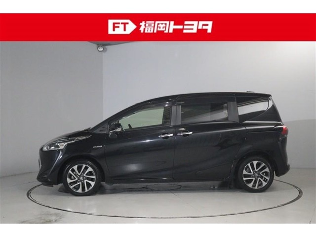 Toyota Sienta 5