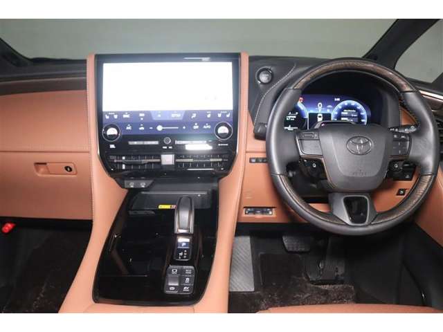 Toyota Vellfire 2