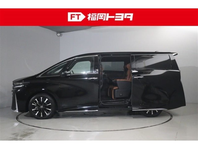 Toyota Vellfire 6