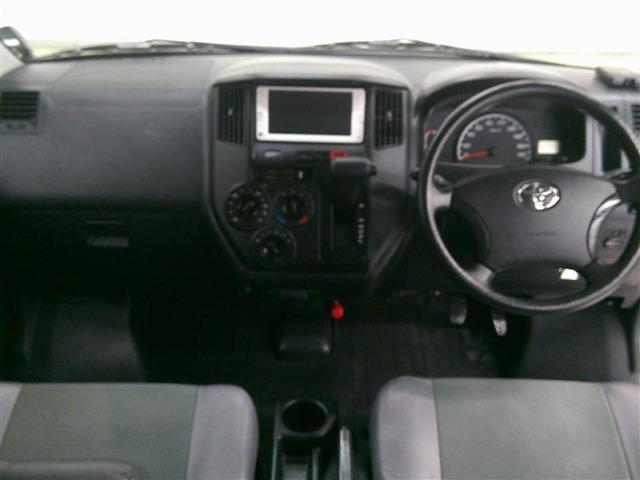 Toyota Light Ace Van 11