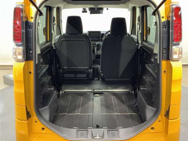 Suzuki Spacia Base 11