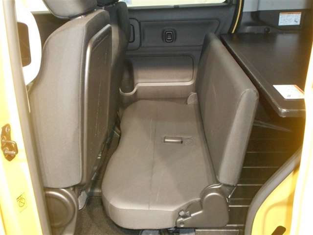 Suzuki Spacia Base 8