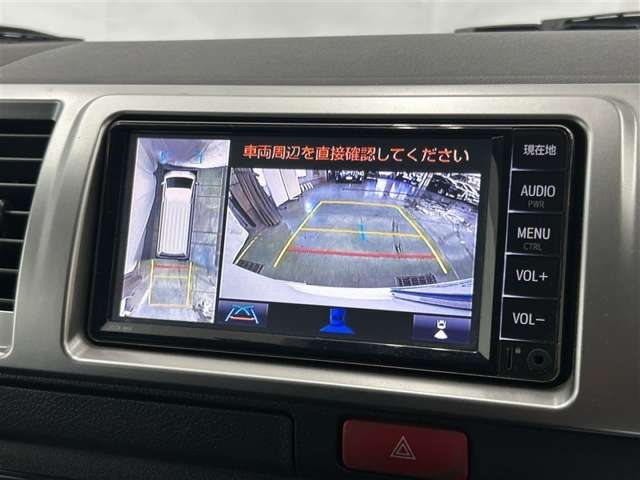 Toyota Hiace Van 7