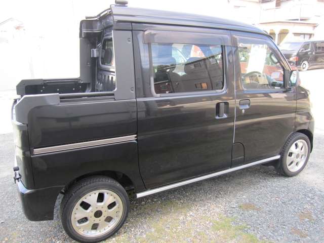 Daihatsu Hijet Deck Van 4