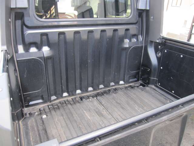 Daihatsu Hijet Deck Van 6