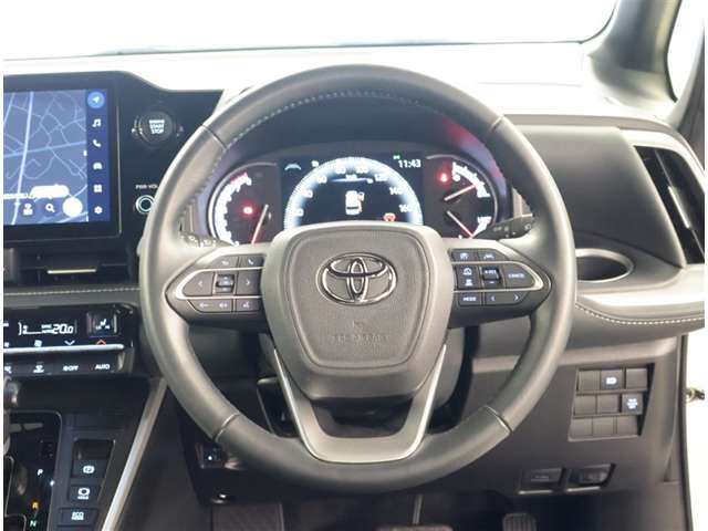Toyota Noah 6
