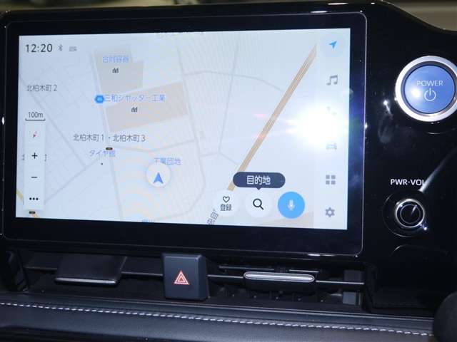 Toyota Noah 4