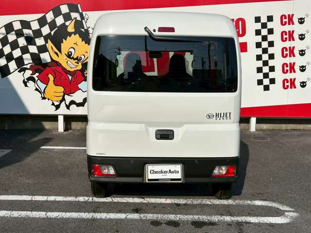 Daihatsu Hijet Cargo 9