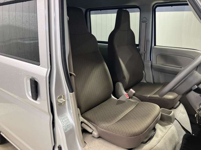 Nissan NV100 Clipper 9