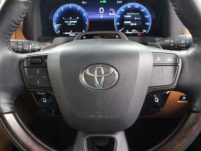 Toyota Vellfire 8