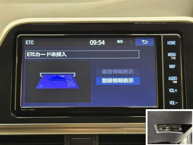 Toyota Sienta 12