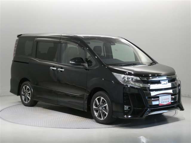 Toyota Noah 9