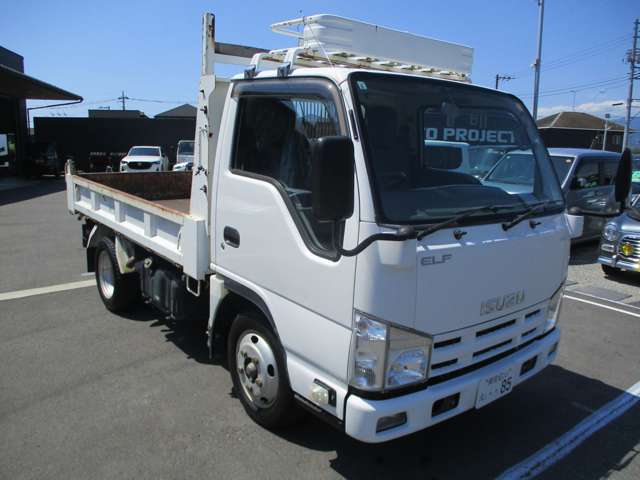 Isuzu Elf 5