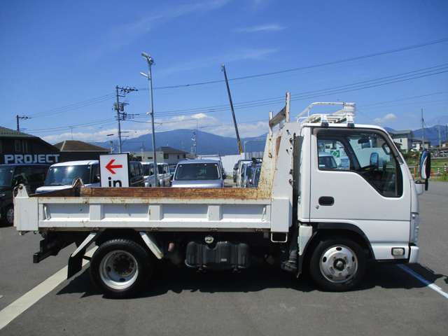 Isuzu Elf 10