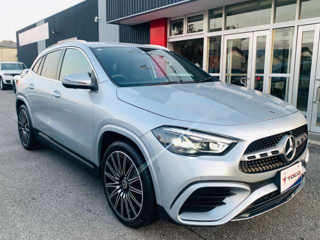Mercedes-Benz GLA-Class 2
