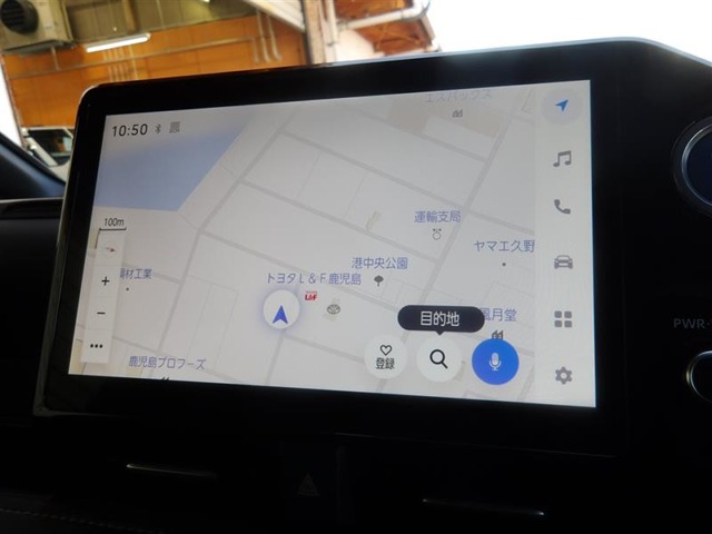 Toyota Noah 3